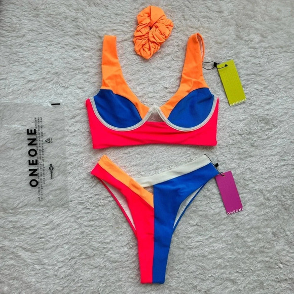 NWT OneOne Swimwear Bikini SET Moshup Sporty New Medium Tracy Leicy Colorblock - Picture 3 of 4